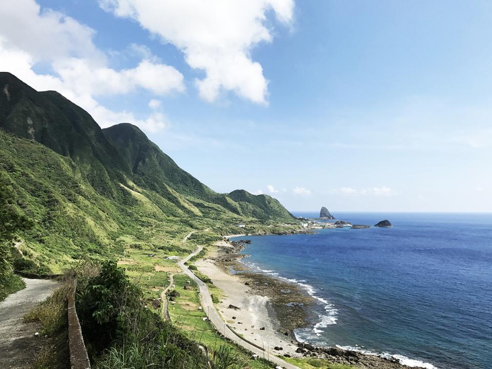 蘭嶼：環島公路沿著海岸